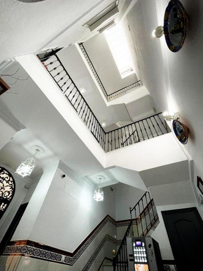 Hostal Paco'S Sevilla Dış mekan fotoğraf Interior of the house
